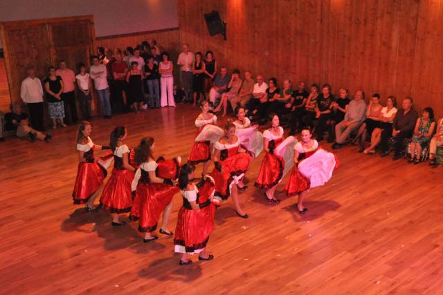 min 2010 10 10 station danse 291